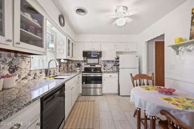 23 Basset Drive, Toms River, NJ 08757