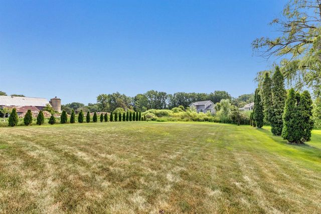 4417 COTTONWOOD LANE, De Pere, WI 54115