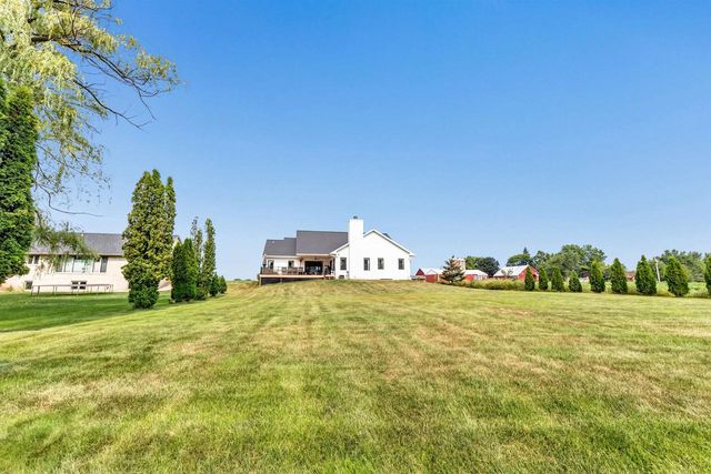 4417 COTTONWOOD LANE, De Pere, WI 54115