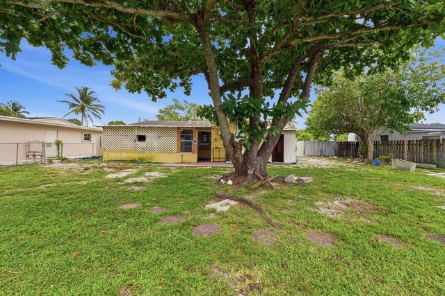3441 NW 169th Terrace, Miami Gardens, FL 33056