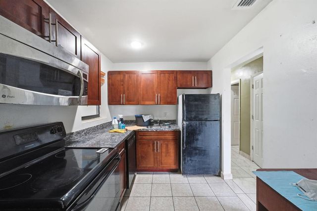 3441 NW 169th Terrace, Miami Gardens, FL 33056