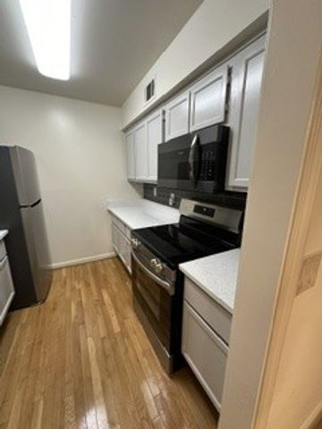 2122 Acklen Ave Apt 5, Nashville, TN 37212