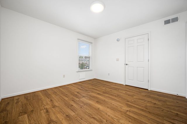 2122 Acklen Ave Apt 5, Nashville, TN 37212