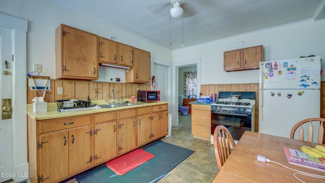 78 Forest Street, Gloversville, NY 12078