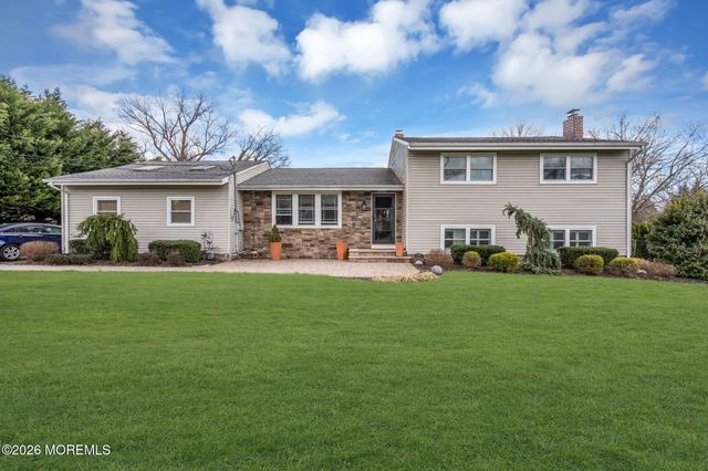 167 Cloverdale Circle, Tinton Falls, NJ 07724