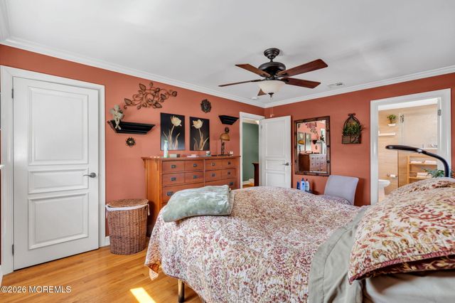 167 Cloverdale Circle, Tinton Falls, NJ 07724