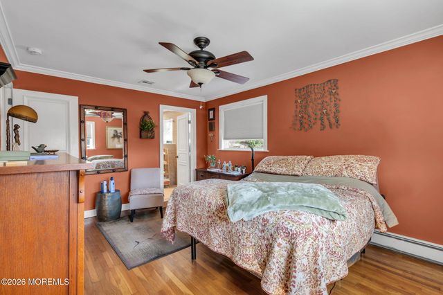 167 Cloverdale Circle, Tinton Falls, NJ 07724
