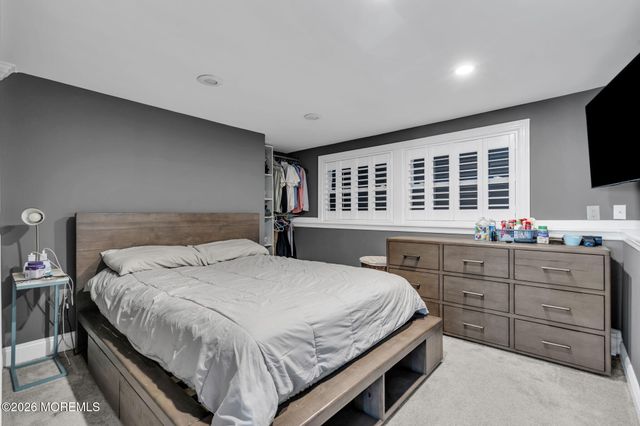 167 Cloverdale Circle, Tinton Falls, NJ 07724