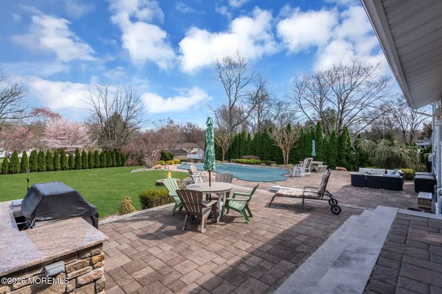 167 Cloverdale Circle, Tinton Falls, NJ 07724