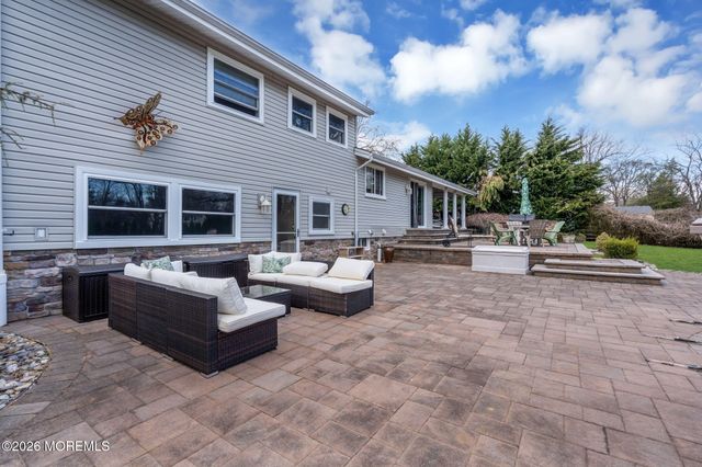 167 Cloverdale Circle, Tinton Falls, NJ 07724
