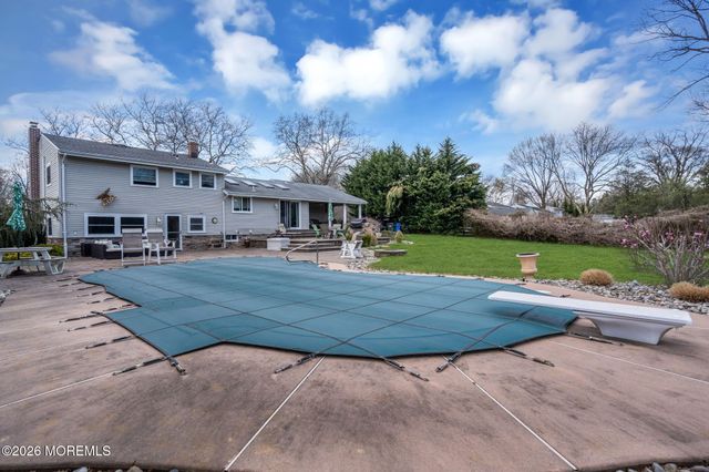 167 Cloverdale Circle, Tinton Falls, NJ 07724