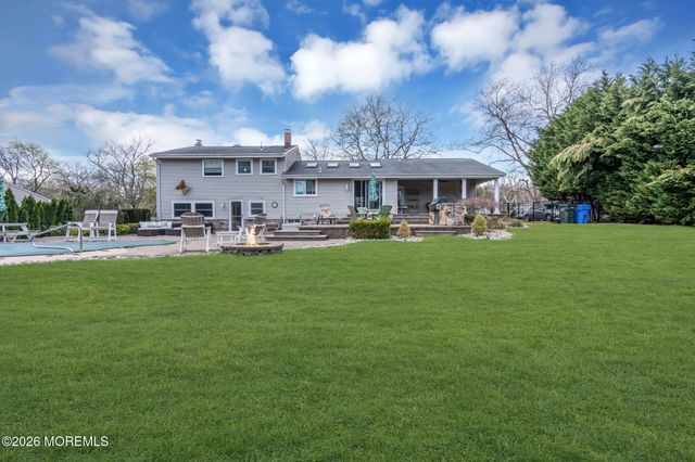 167 Cloverdale Circle, Tinton Falls, NJ 07724