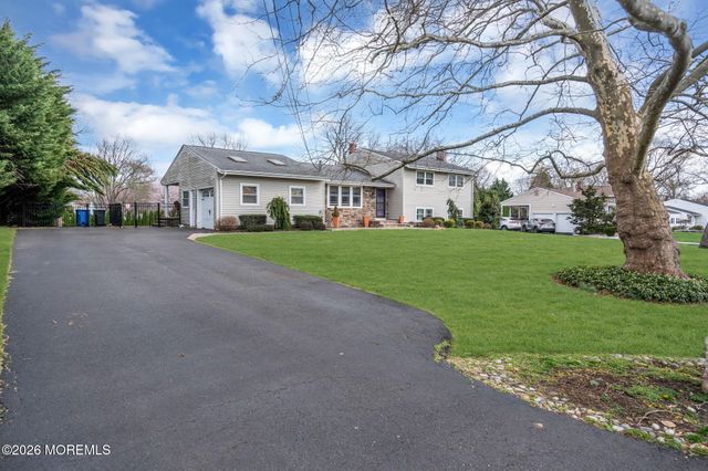167 Cloverdale Circle, Tinton Falls, NJ 07724