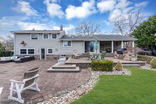 167 Cloverdale Circle, Tinton Falls, NJ 07724