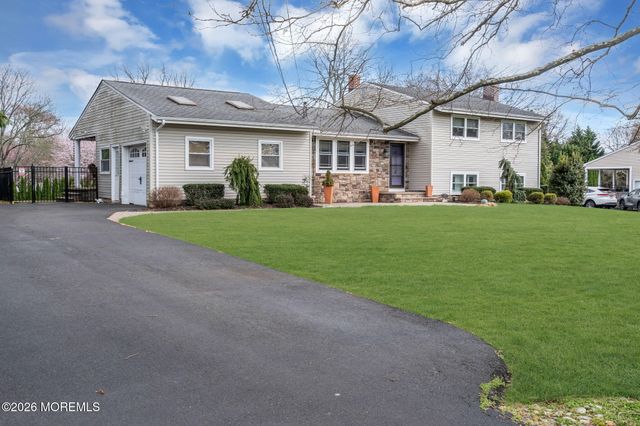 167 Cloverdale Circle, Tinton Falls, NJ 07724