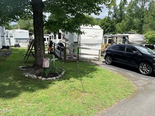 4229 E Parkway, Gatlinburg, TN 37738