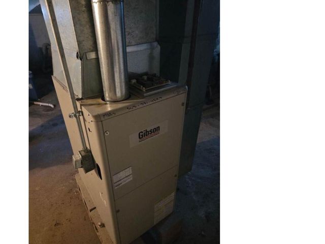 1701 W 8TH Street, Davenport, IA 52802