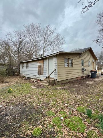 1815 E Circle Drive, Pine Bluff, AR 71603