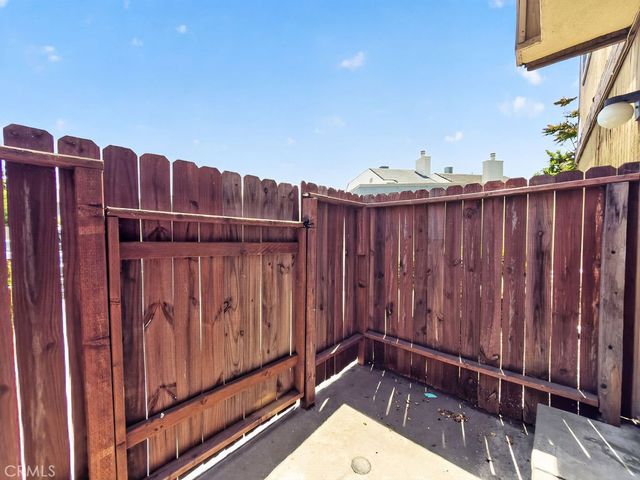 1381 S Walnut 2304, Anaheim, CA 92802