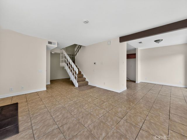 1381 S Walnut 2304, Anaheim, CA 92802