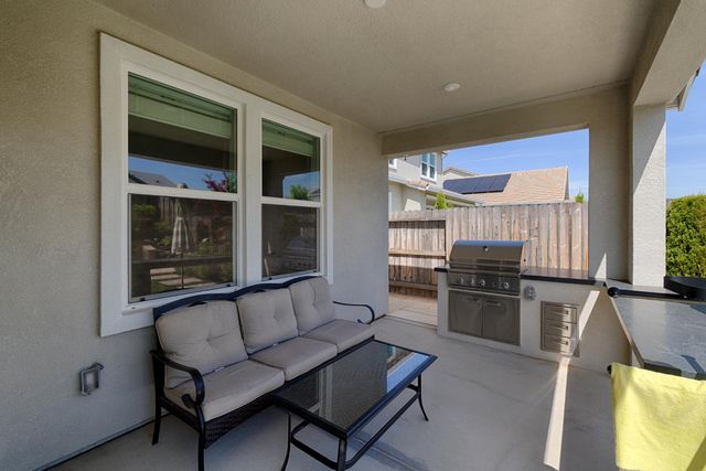 703 Coronado Ct, Lincoln, CA 95648