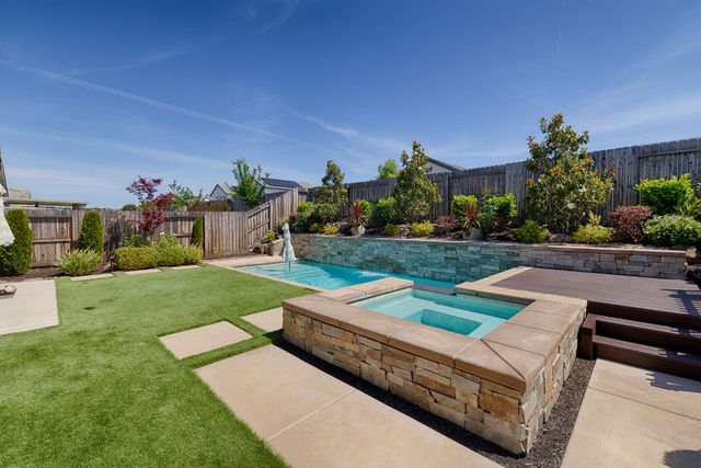 703 Coronado Ct, Lincoln, CA 95648