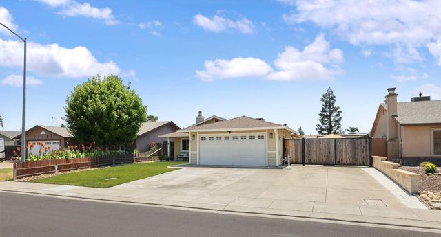 1342 7th St, Ripon, CA 95366