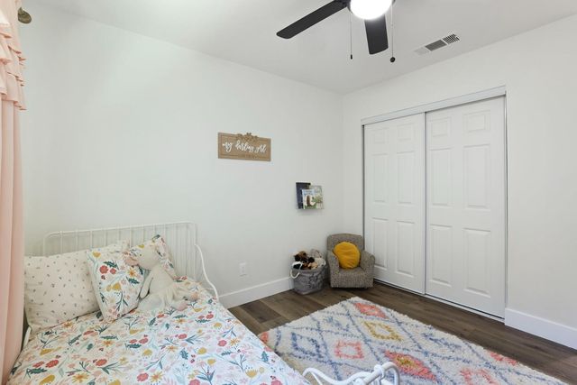 1342 7th St, Ripon, CA 95366