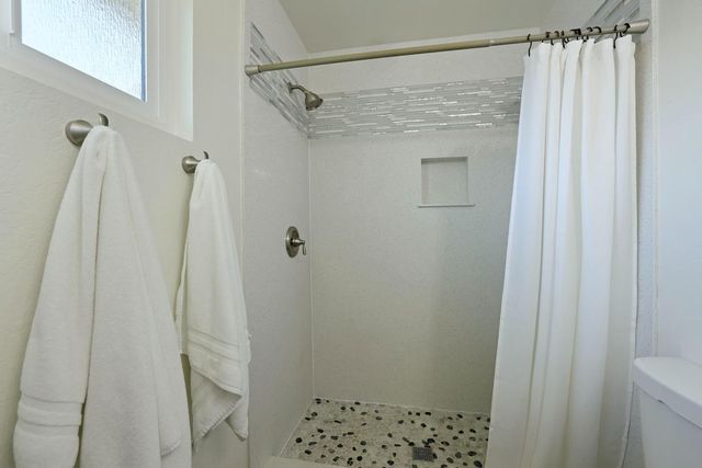 1342 7th St, Ripon, CA 95366
