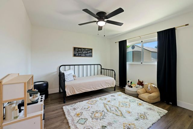 1342 7th St, Ripon, CA 95366