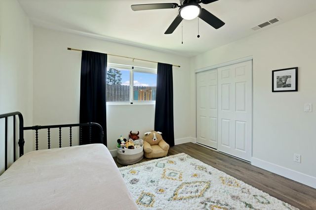 1342 7th St, Ripon, CA 95366