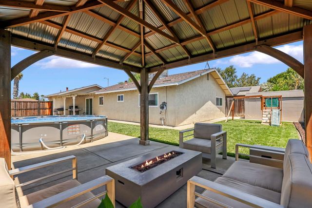 1342 7th St, Ripon, CA 95366