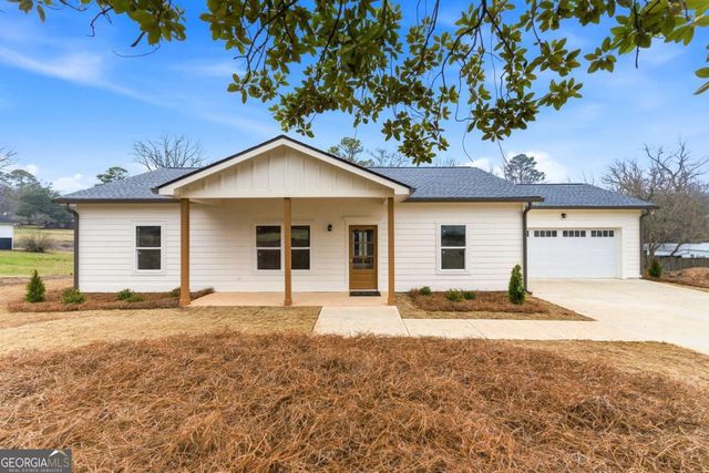 53 Clinic Road, Tate, GA 30177