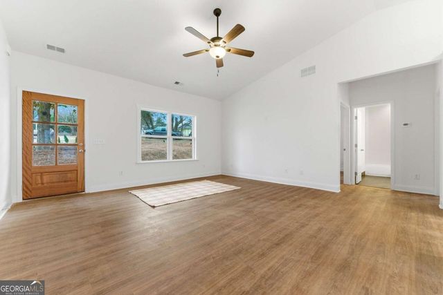 53 Clinic Road, Tate, GA 30177