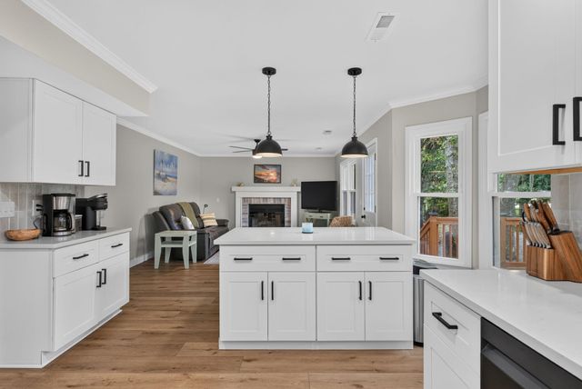 1 Oatly Circle, Charleston, SC 29414