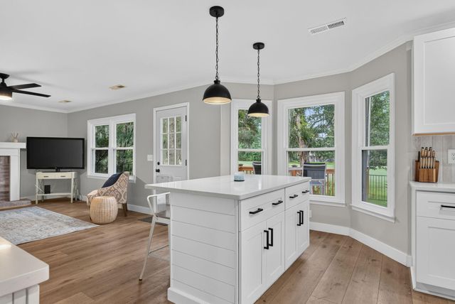 1 Oatly Circle, Charleston, SC 29414