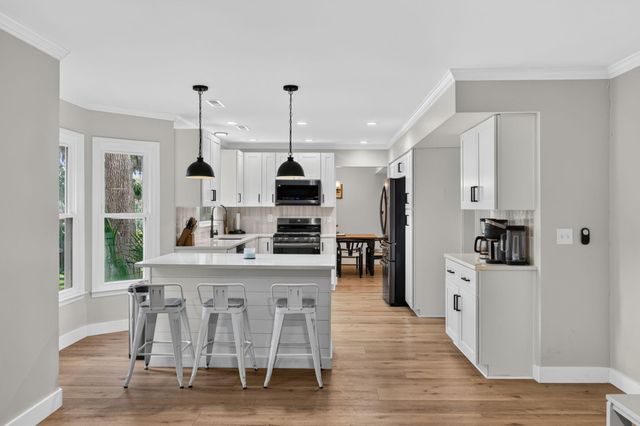 1 Oatly Circle, Charleston, SC 29414