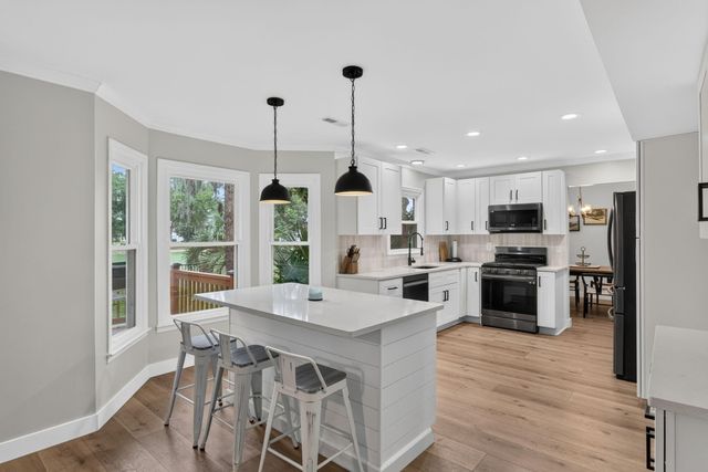 1 Oatly Circle, Charleston, SC 29414