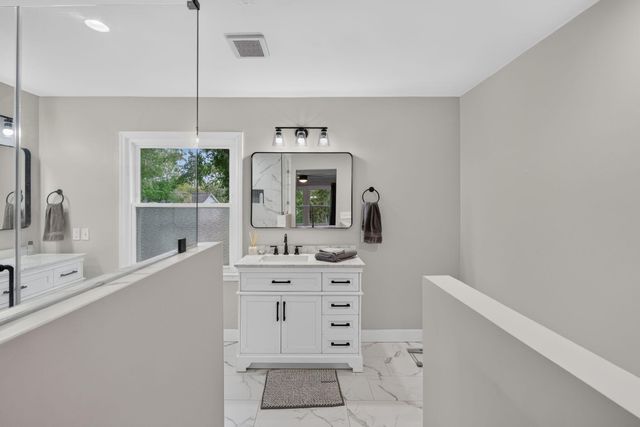 1 Oatly Circle, Charleston, SC 29414