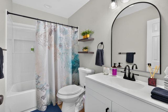 1 Oatly Circle, Charleston, SC 29414