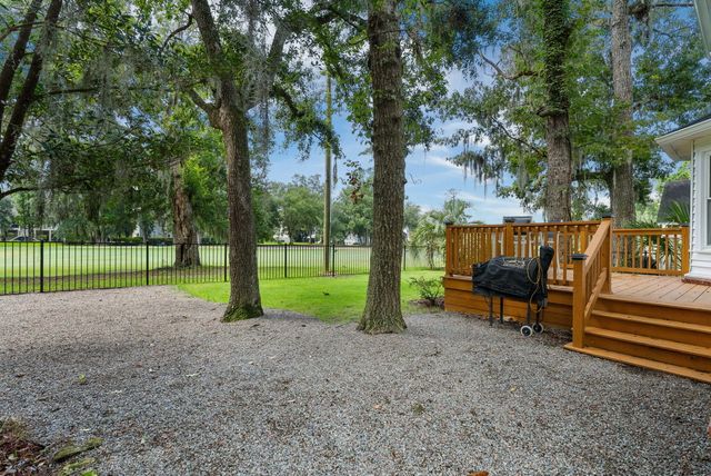 1 Oatly Circle, Charleston, SC 29414