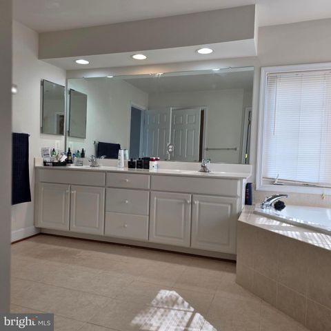 21701 SENECA AYR DR, Boyds, MD 20841