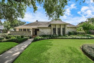 1602 Rock Fence Drive, Richmond, TX 77406