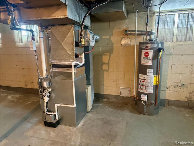 15180 Colson Street, Dearborn, MI 48126