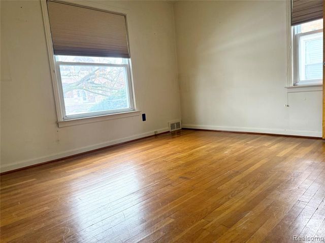 15180 Colson Street, Dearborn, MI 48126