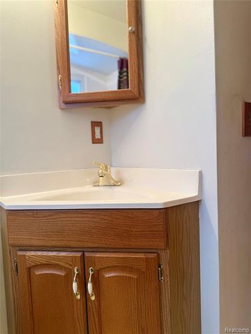 15180 Colson Street, Dearborn, MI 48126