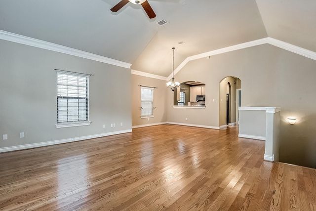 2905 Clinton Drive, Houston, TX 77020