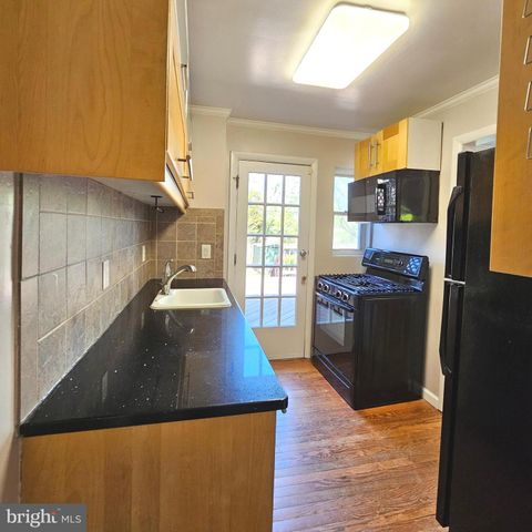 2214 ARLINGTON TER, Alexandria, VA 22303