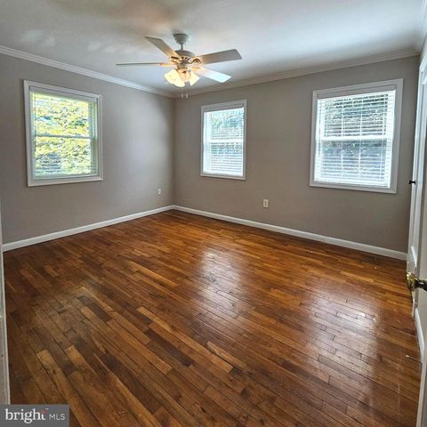 2214 ARLINGTON TER, Alexandria, VA 22303