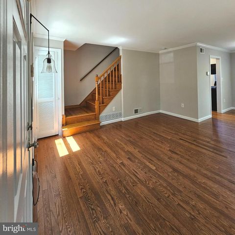 2214 ARLINGTON TER, Alexandria, VA 22303